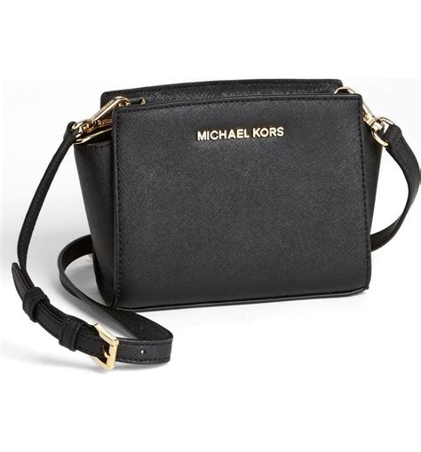 michael kors selma small messenger bag